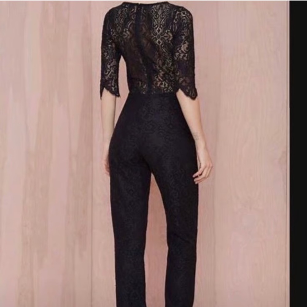 🔥 HOST PICK 🔥 For Love And Lemons Noir Black Lace Jumpsuit S - Picture 9 of 10